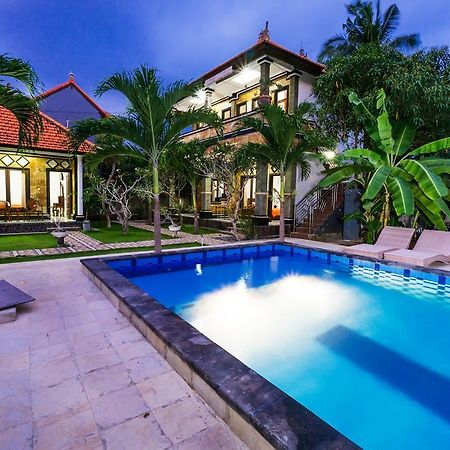 Arya Inn Enny Salon And Spa Nusa Lembongan  Exterior photo