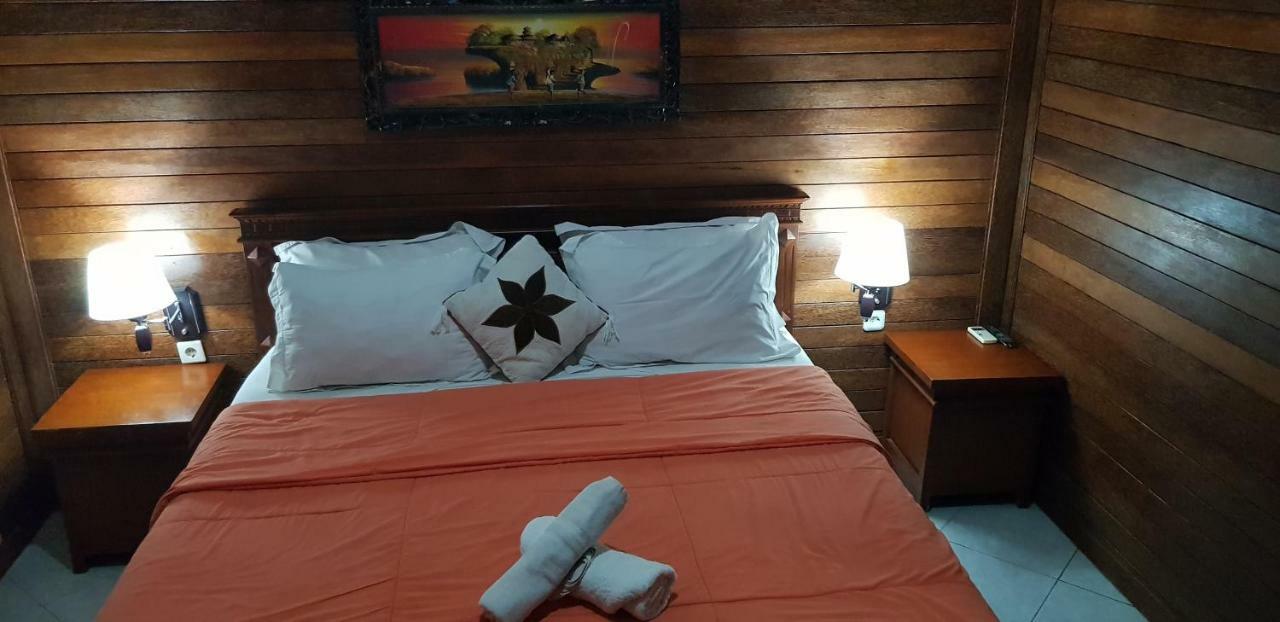 Arya Inn Enny Salon And Spa Nusa Lembongan  Exterior photo